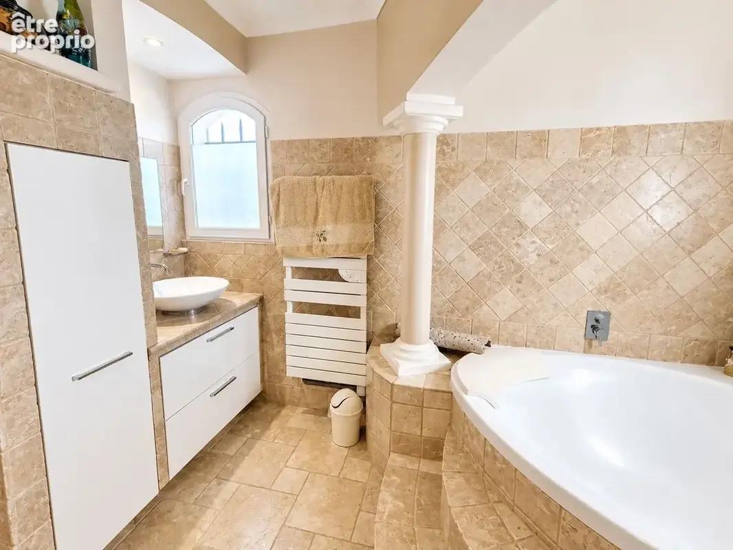 VILLA dans un écrin paisible, sans vis-à-vis, à pied commodités et écoles - photo 26