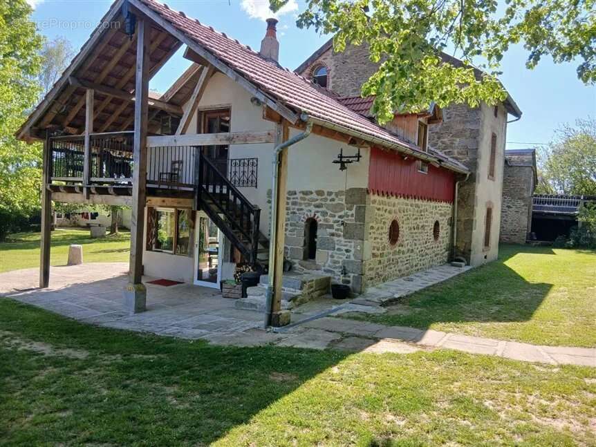 Maison à THAURON