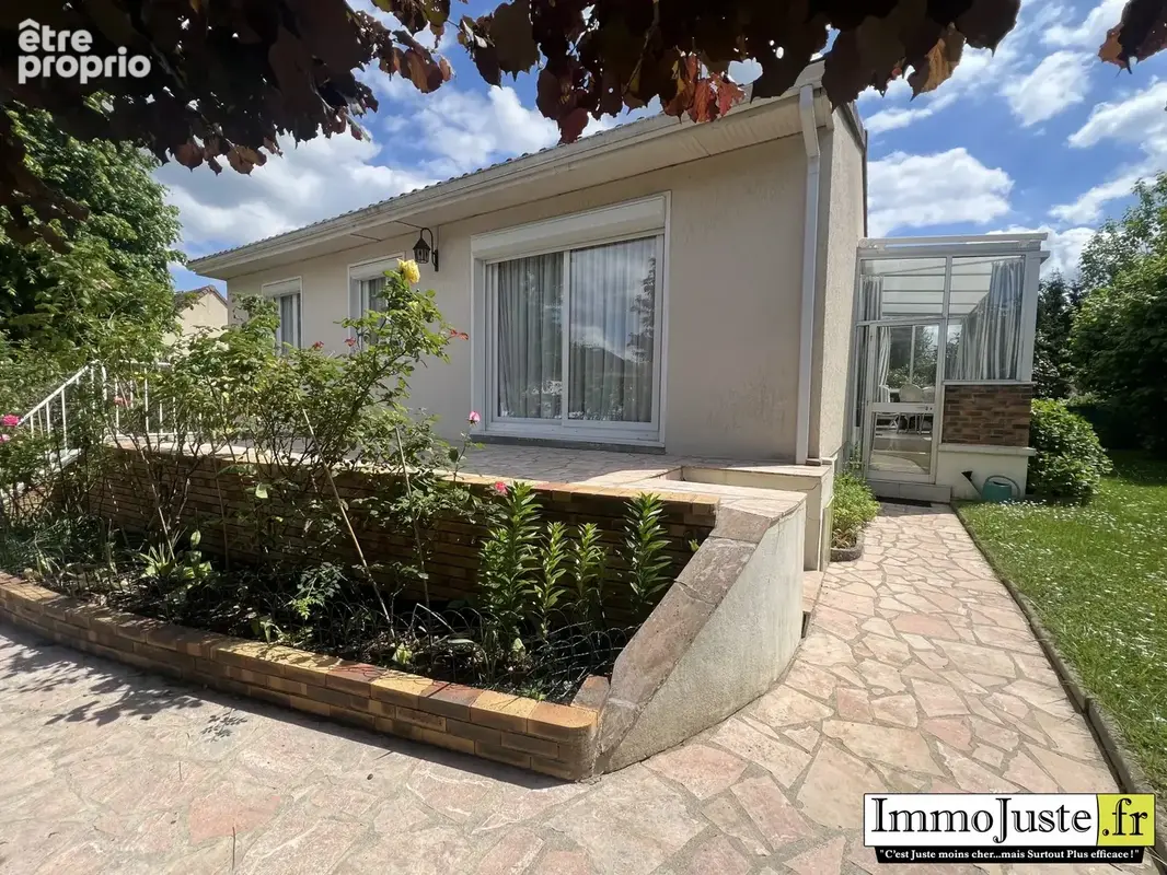 Maison 72 m² à Magny-Les-Hameaux  - photo 2