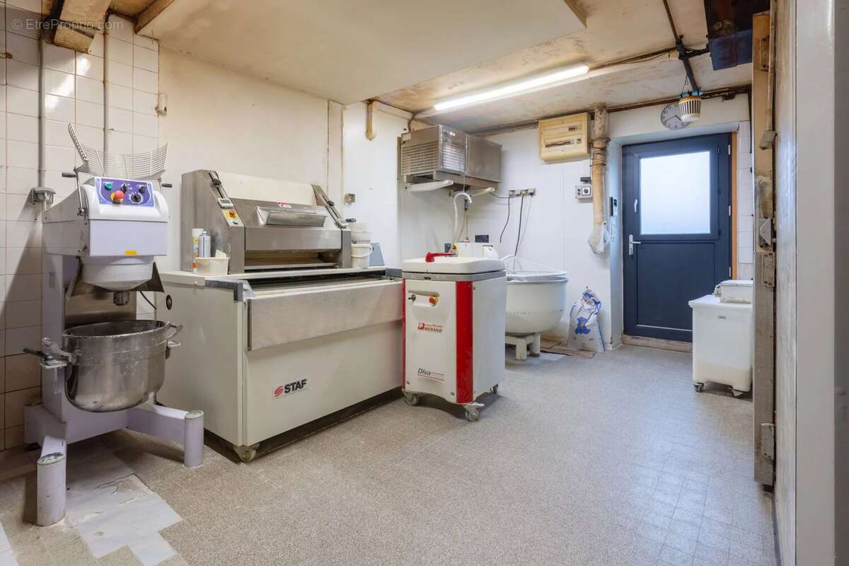 Commerce à GRANDRIS