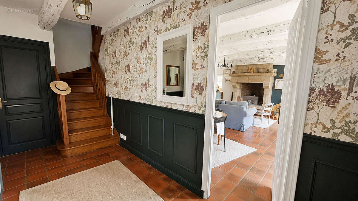 Charmante maison en pierre à Andouille Neuville - 155 m² sur grand terrain - photo 3
