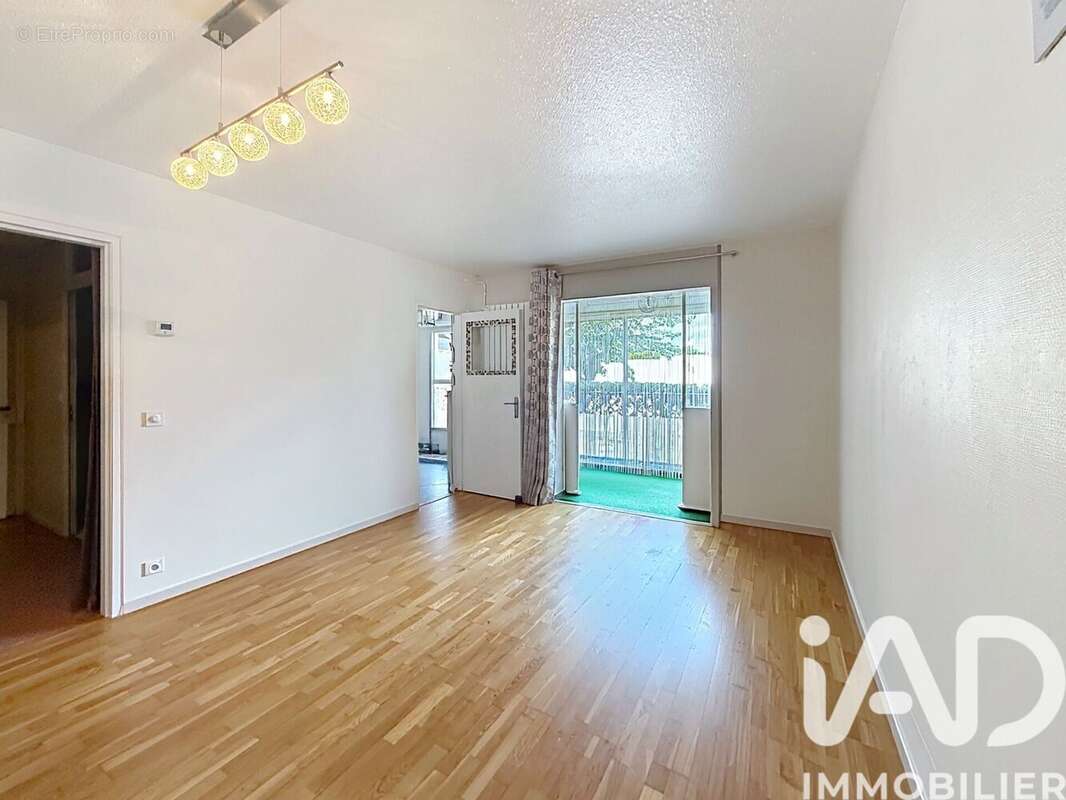 Appartement 44 m² à Lattes  - photo 3