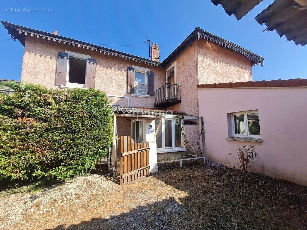 Maison 168m² 4 chs Terrain 621m² préau garage - photo 5