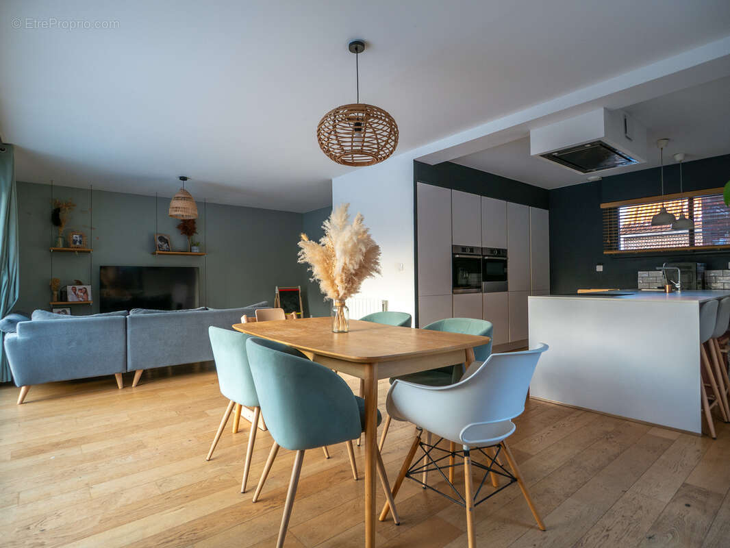 Maison à SAINGHIN-EN-MELANTOIS