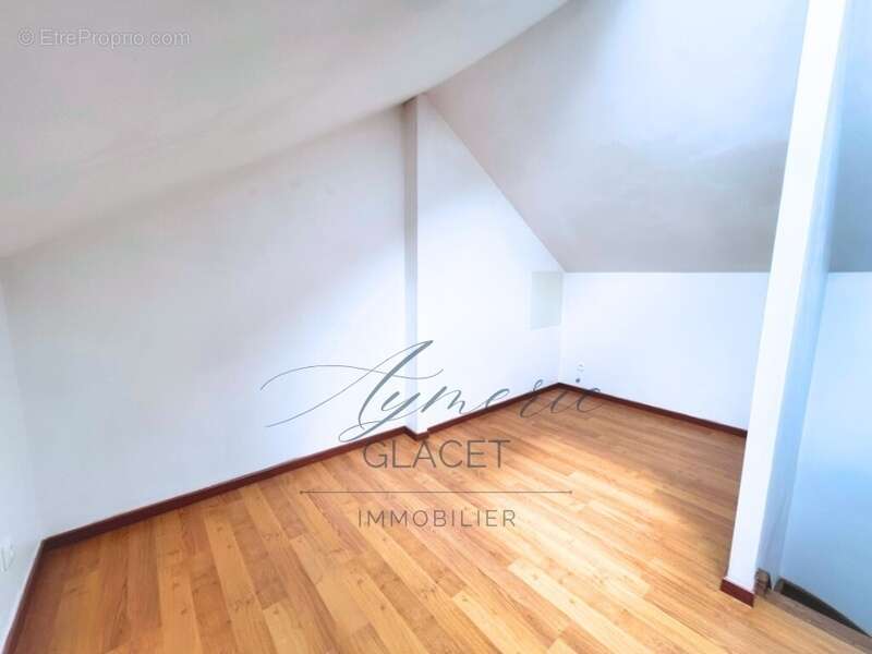 Maison à FONTAINE-NOTRE-DAME