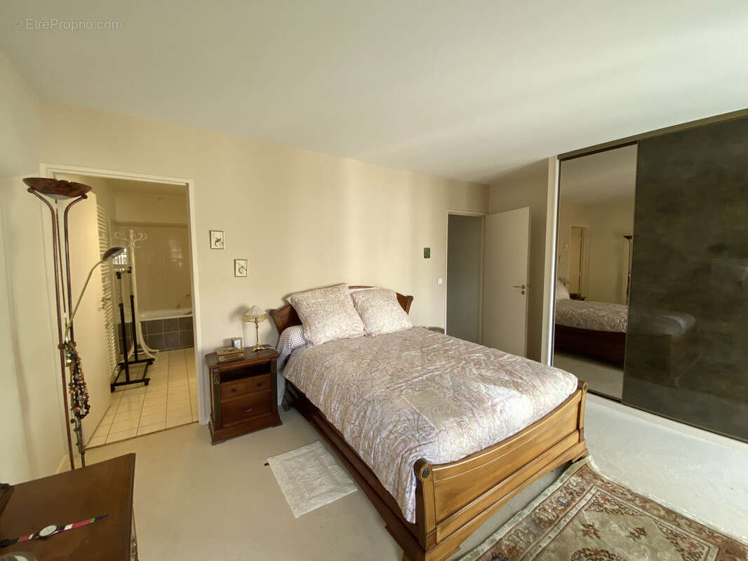 Appartement à RUEIL-MALMAISON