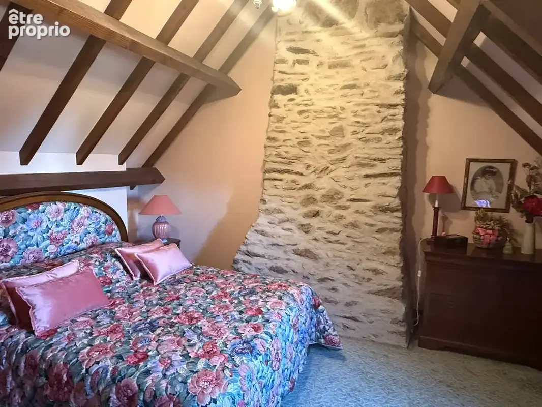 Maison en pierres et grande grange - photo 10