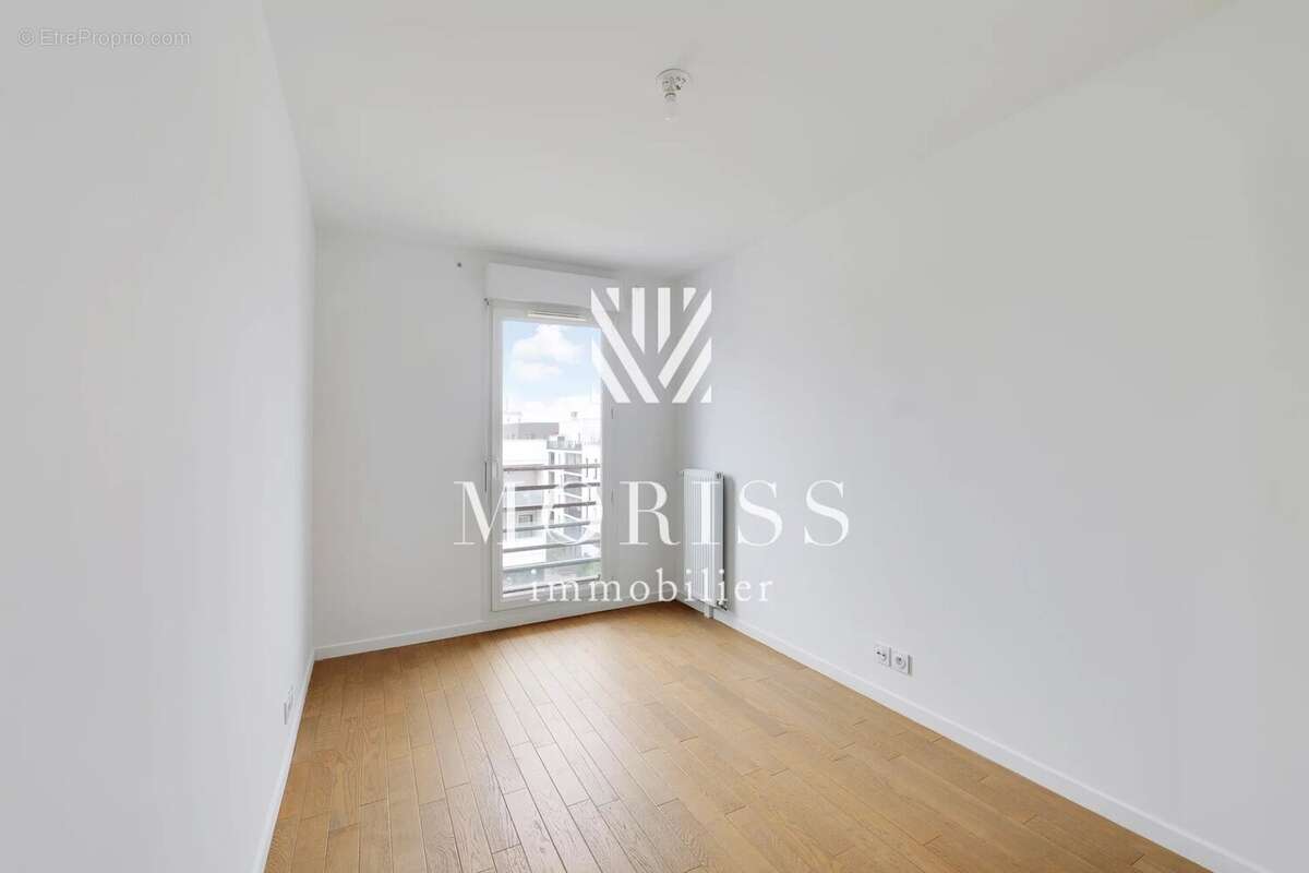 Appartement à GENNEVILLIERS