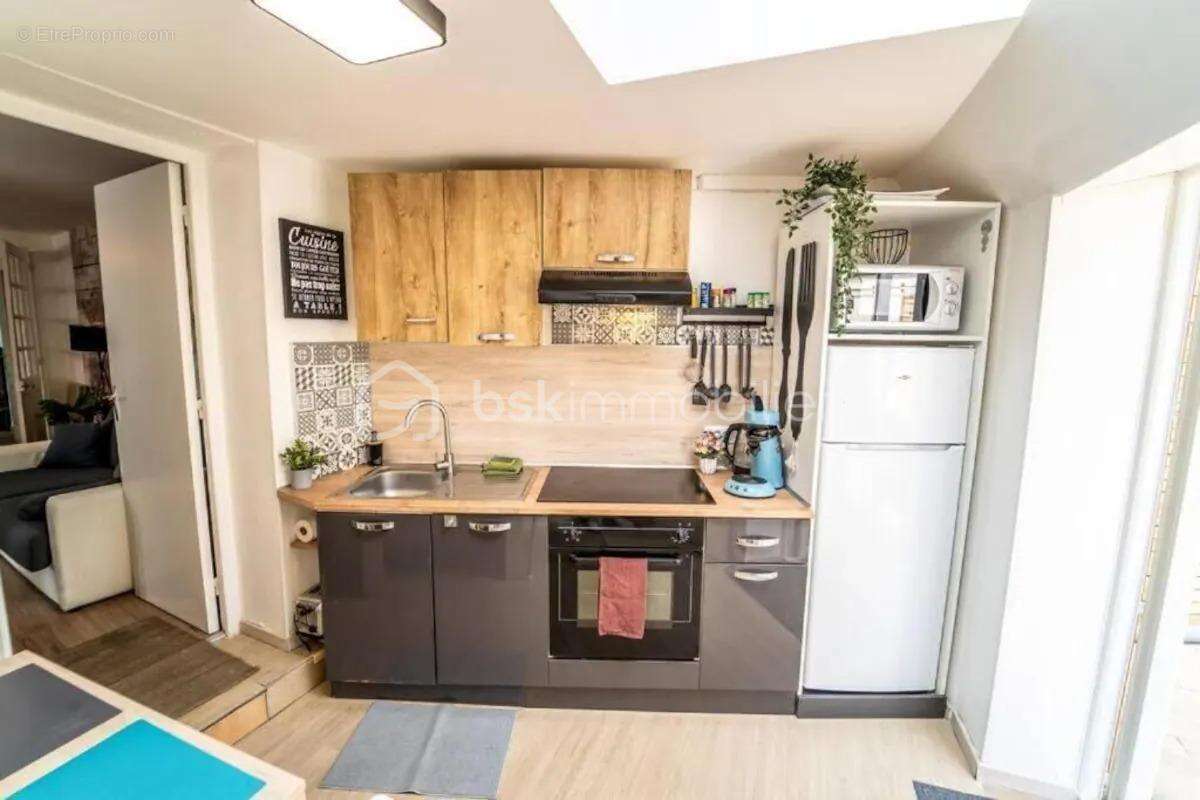 Immeuble en monopropriété composé de trois appartements à Équemauville, aux portes de Honfleur - photo 2