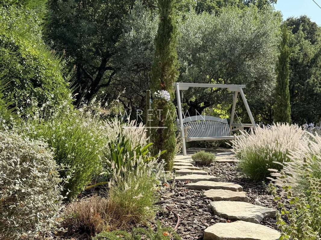 Villa en pierre avec 6 chambres et vue panoramique - SEILLANS - photo 27