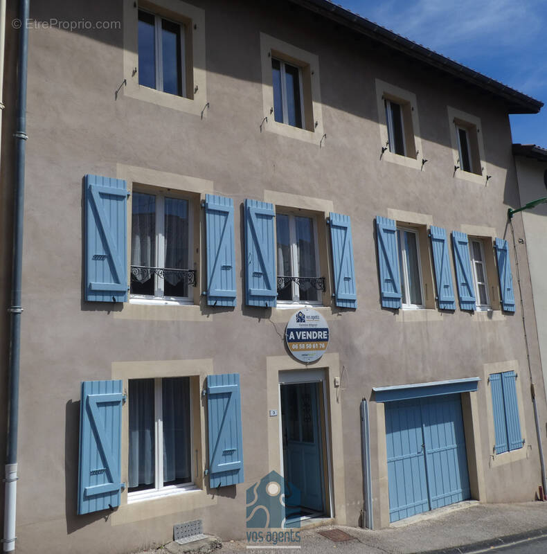 Maison à SAINT-GERMAIN-L'HERM