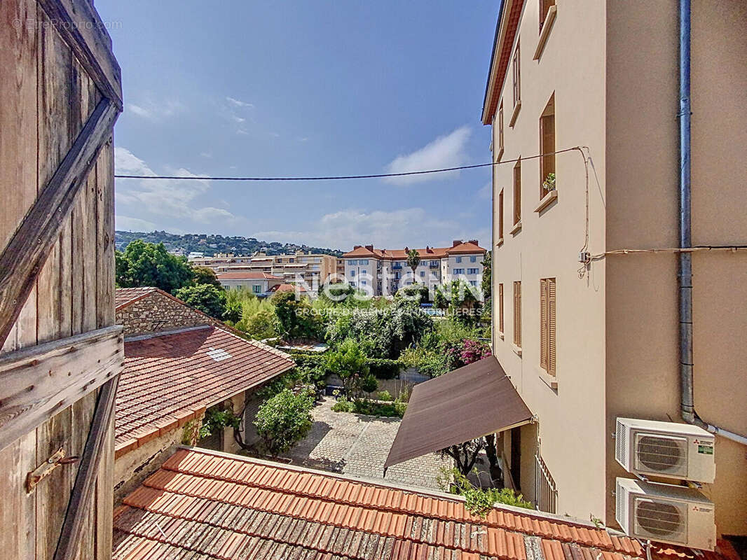 Golfe juan - 54 m2 - centre ville - traversant - sud -1 min de la mer - photo 5