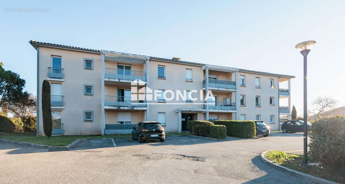 Appartement à L'ISLE-SUR-LA-SORGUE