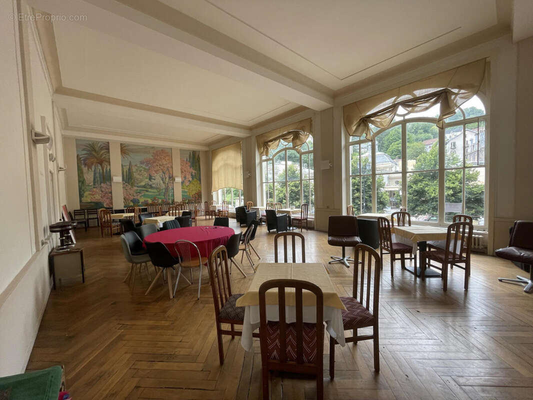 image00028 - Commerce à PLOMBIERES-LES-BAINS