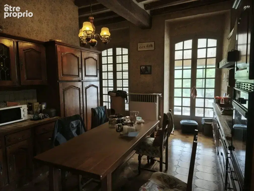 Maison 317 m² à Chambeugle  - photo 4