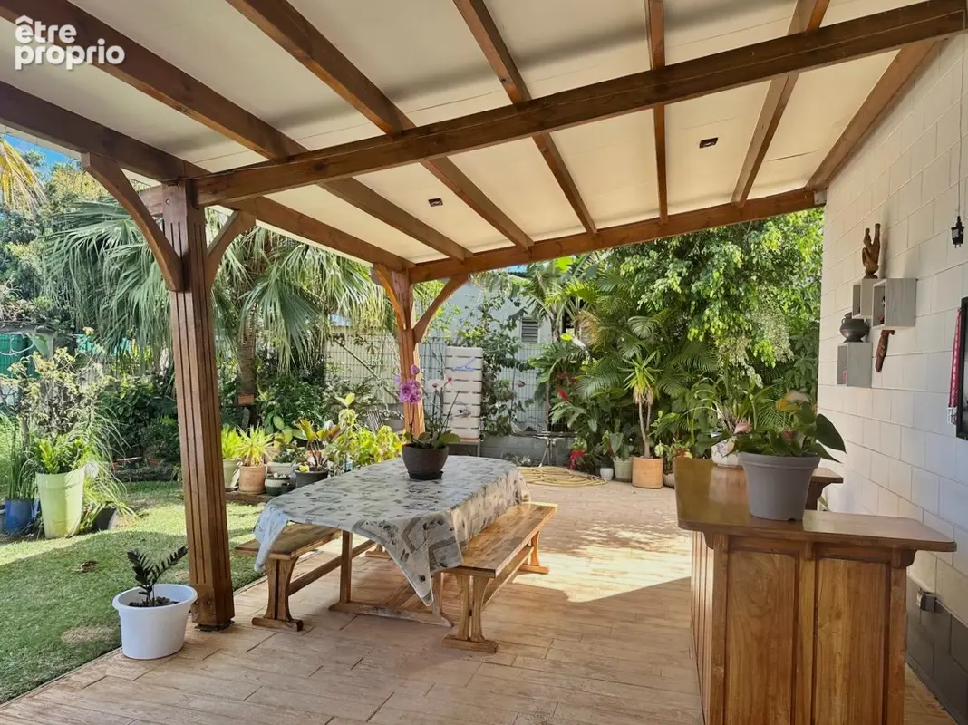Villèle - Grande maison 280 m², 2 logements indépendants - photo 6