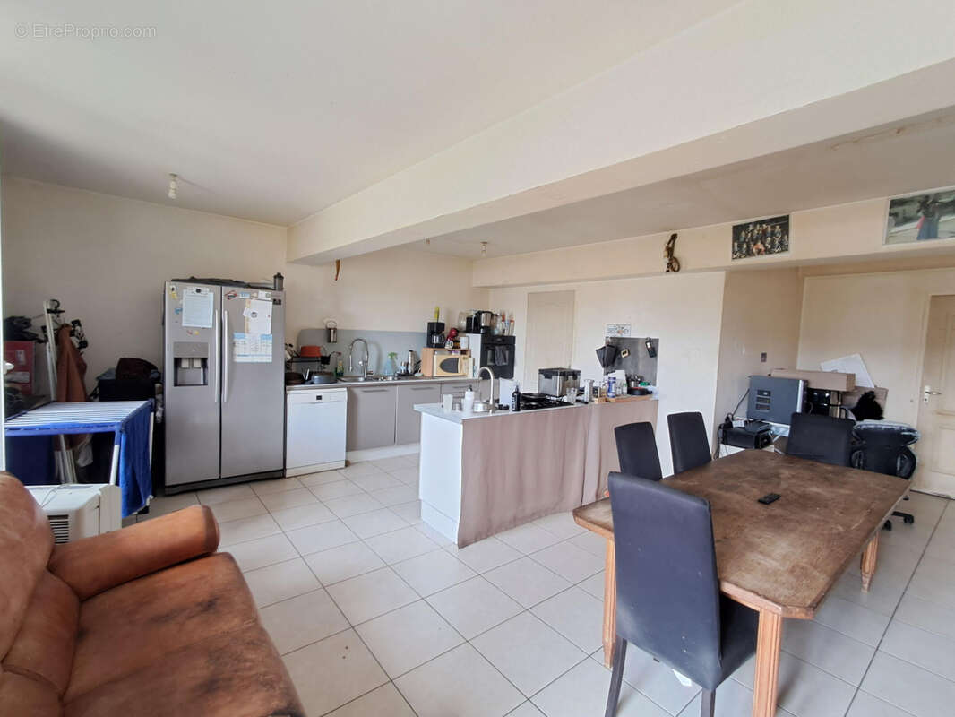 Maison à GALLARGUES-LE-MONTUEUX