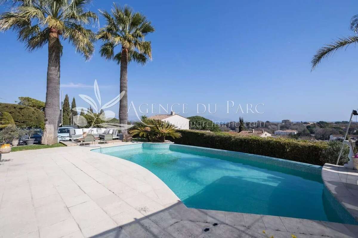 Maison à ANTIBES