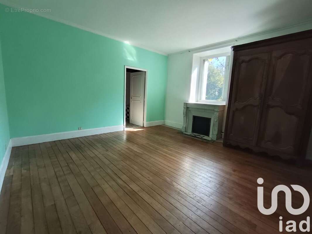 Photo 8 - Maison à CLUIS