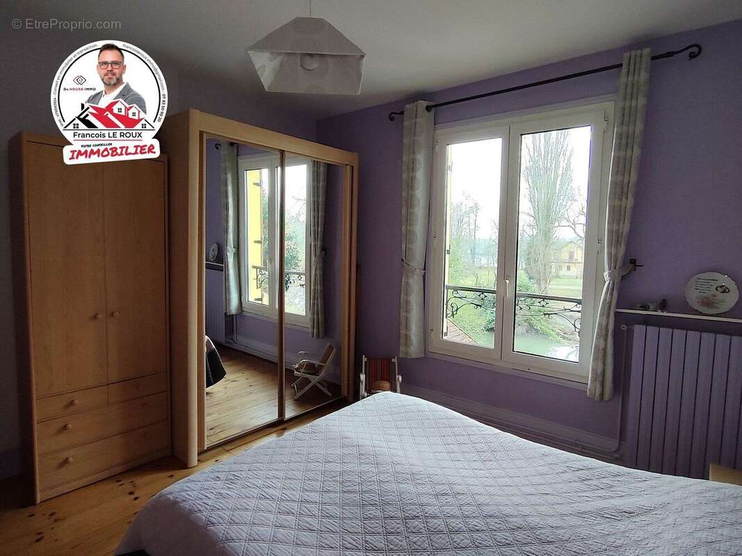 Appartement à FOLLAINVILLE-DENNEMONT