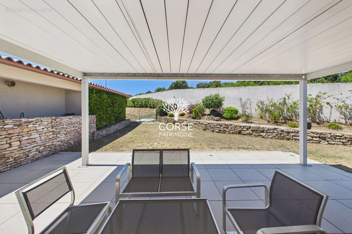 A Bonifacio, villa avec vue mer - photo 11