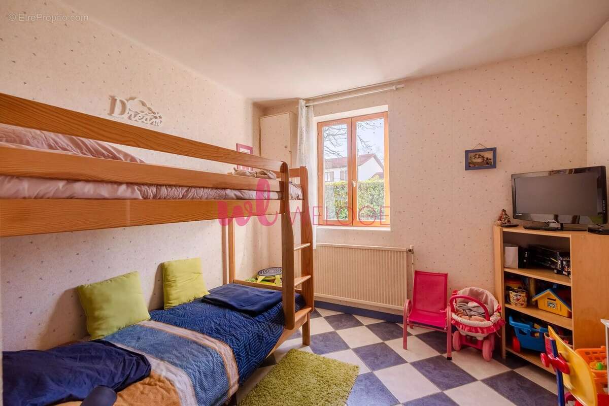 Maison à TIGNIEU-JAMEYZIEU