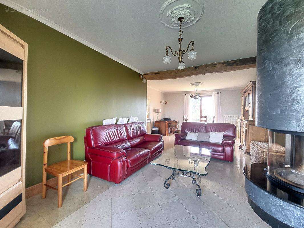 Maison à THOREY-EN-PLAINE