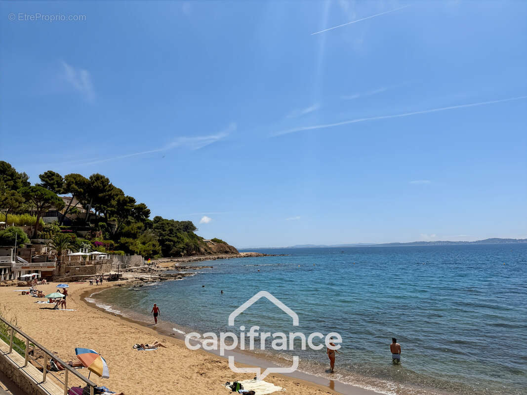 Carqueiranne – le pradon – 293 m² – vue mer – plage à pied – 2 habitations - photo 16