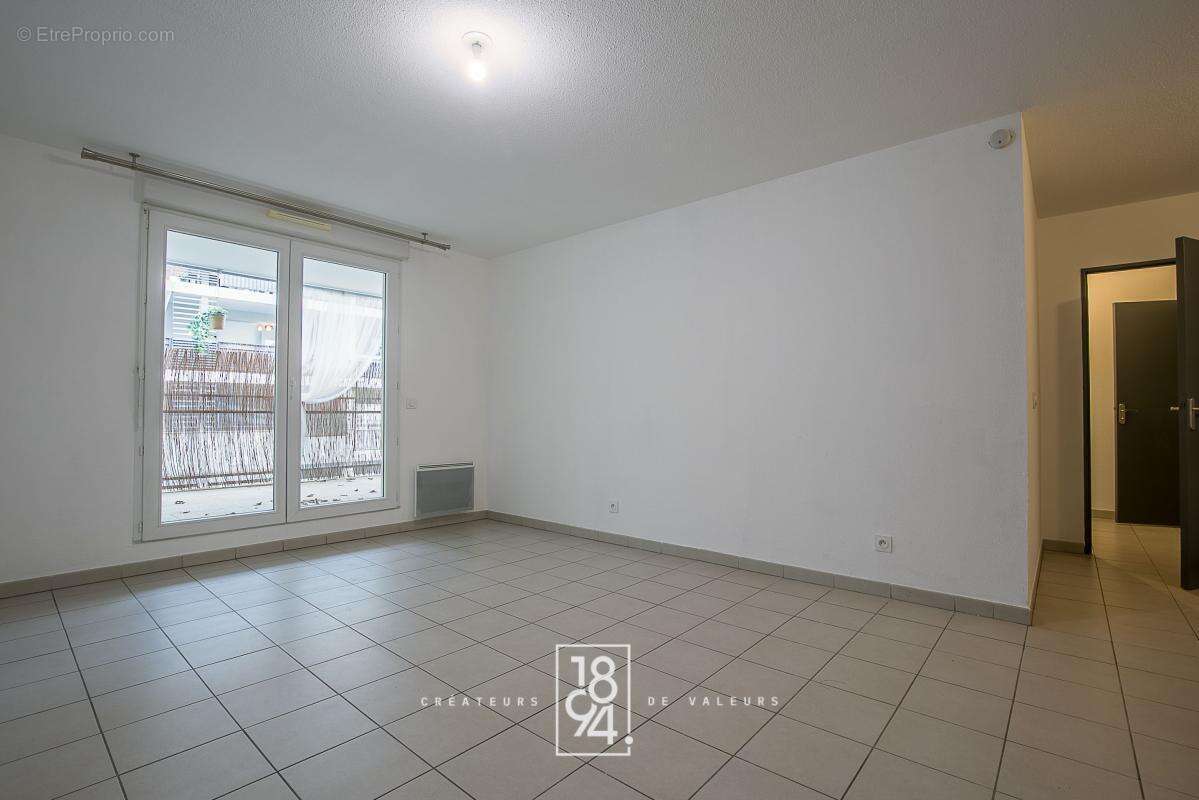 Appartement à MARSEILLE-13E