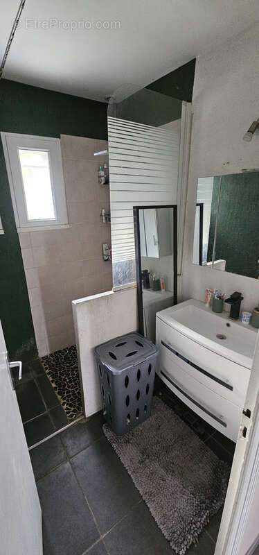 Maison à LE PEAGE-DE-ROUSSILLON