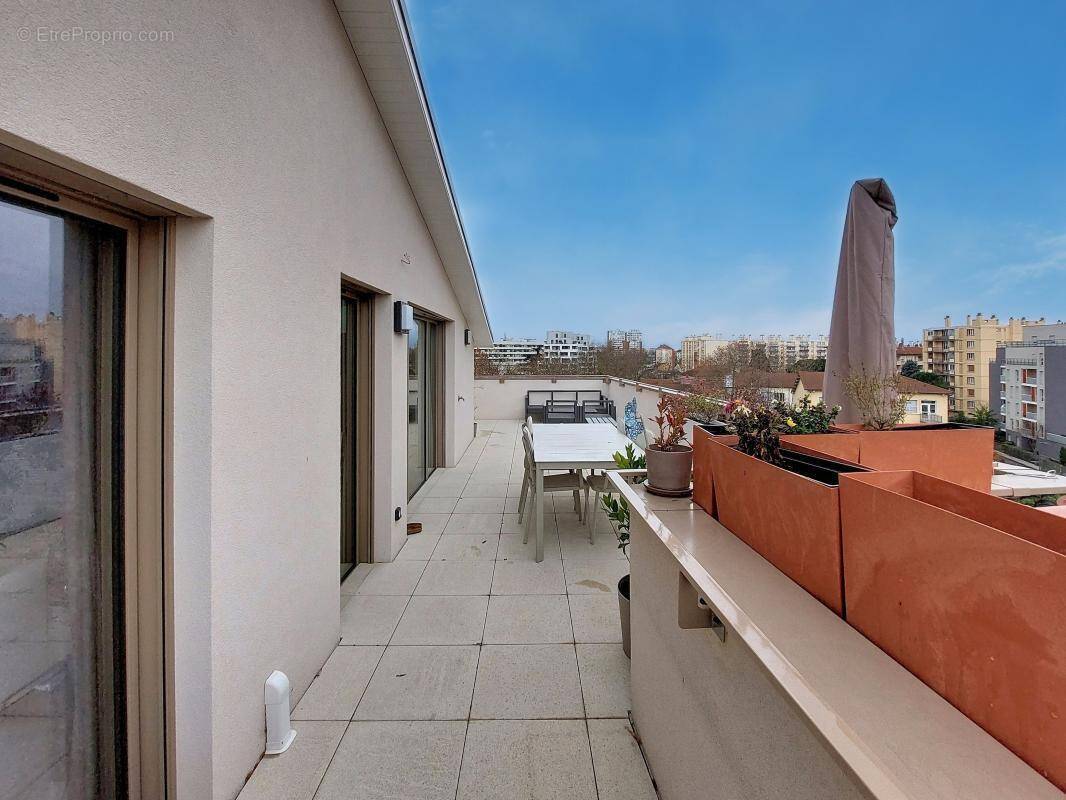 Appartement à VILLEURBANNE