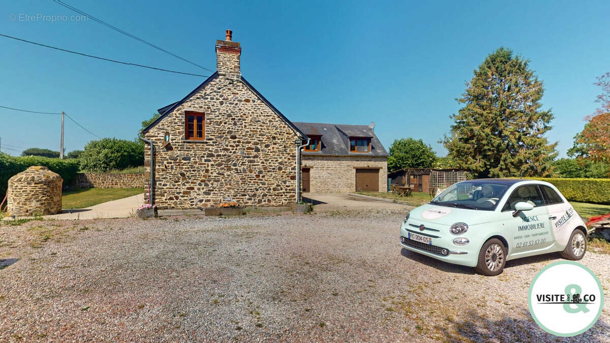 Maison à MENIL-HERMEI