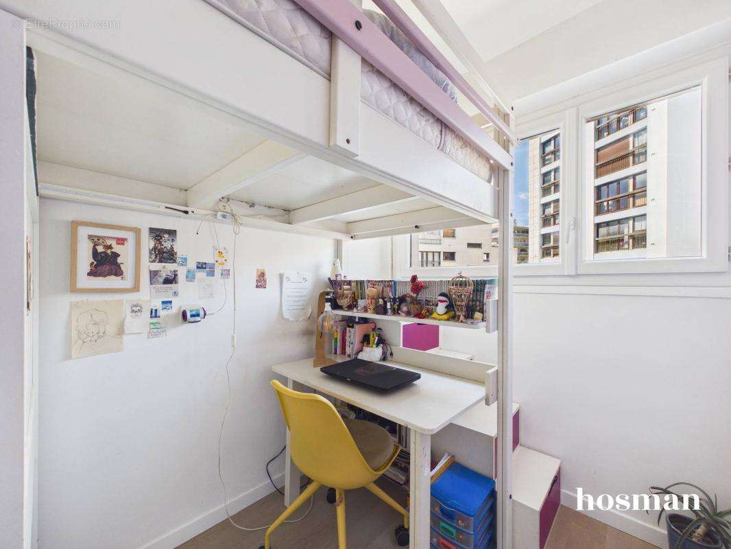 Appartement à PARIS-20E