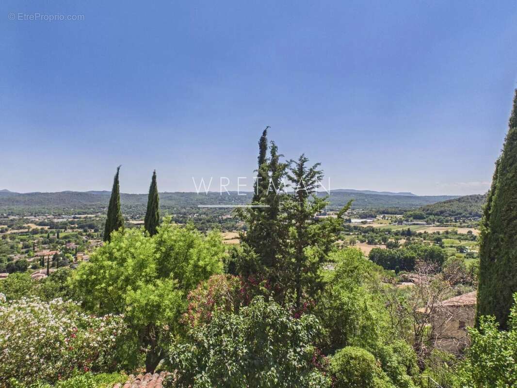 Authentique maison de village avec terrasses et vue panoramique – CALLIAN - photo 3
