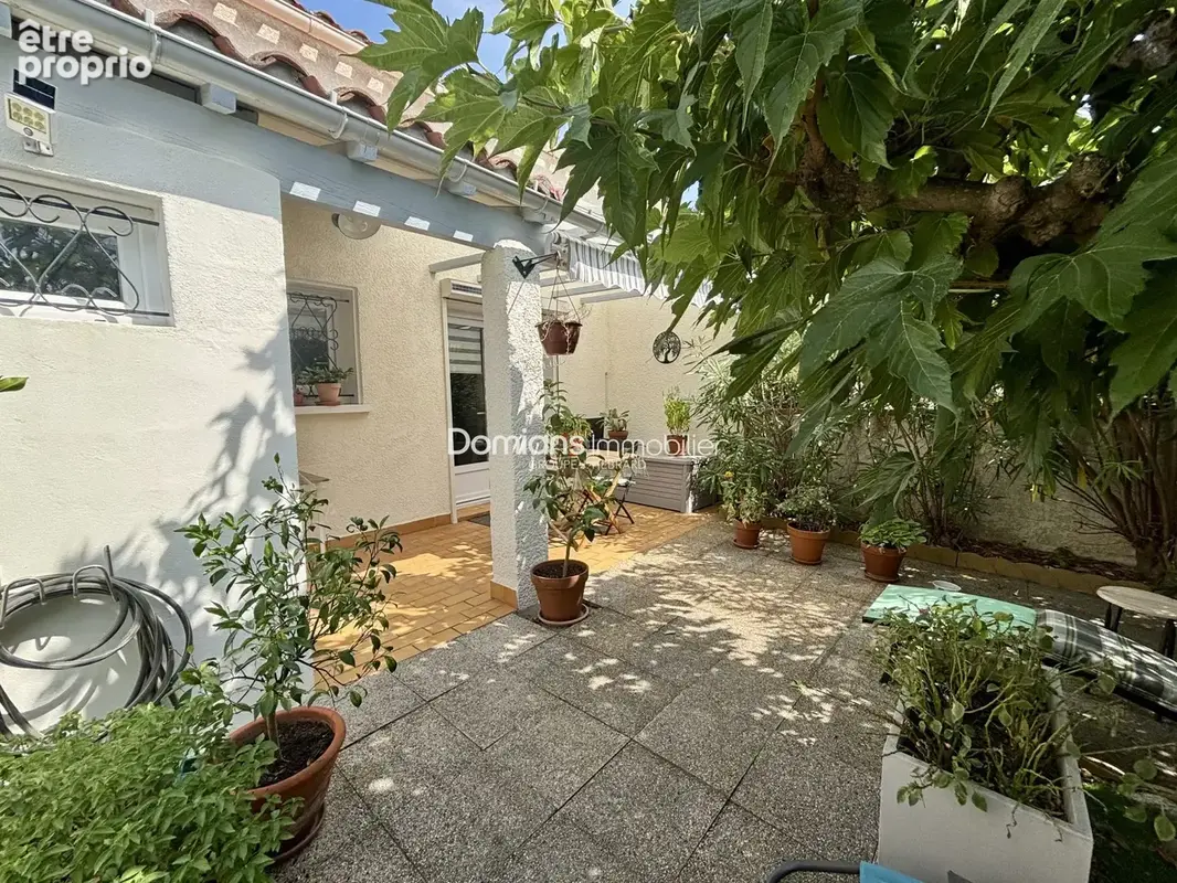 Maison à SAINT-CYPRIEN