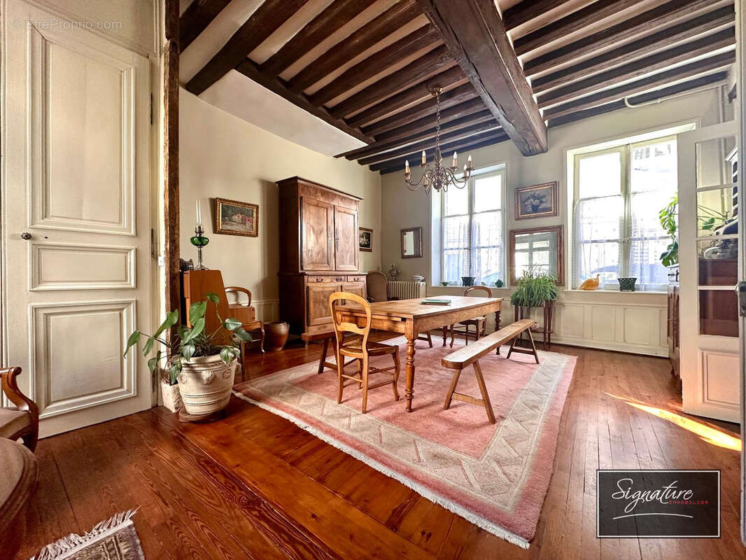 Maison à SENLIS
