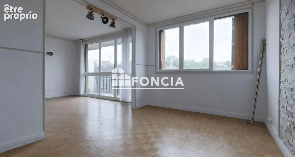 CORBEIL-ESSONNES Appartement 3 pièces avec cave et garage - photo 4
