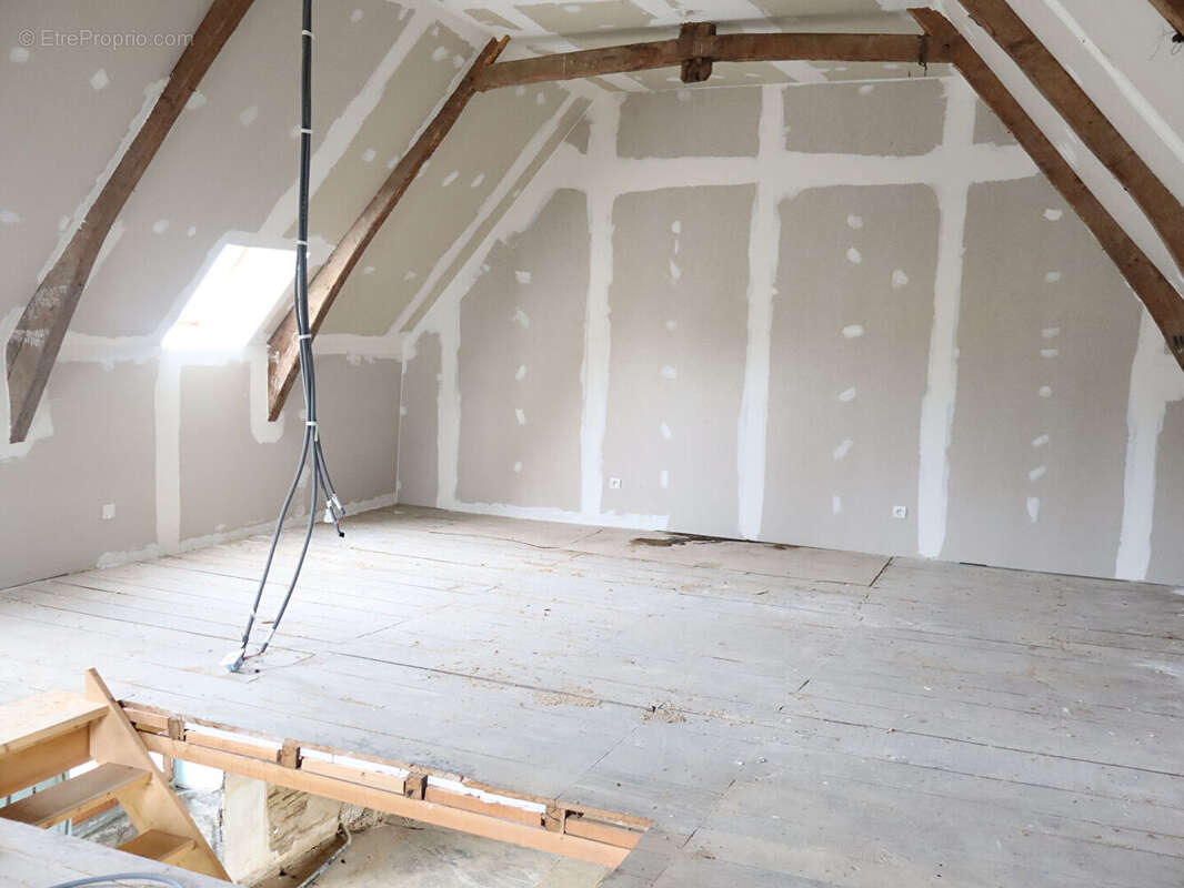Maison 95 m² à Sourdeval  - photo 3