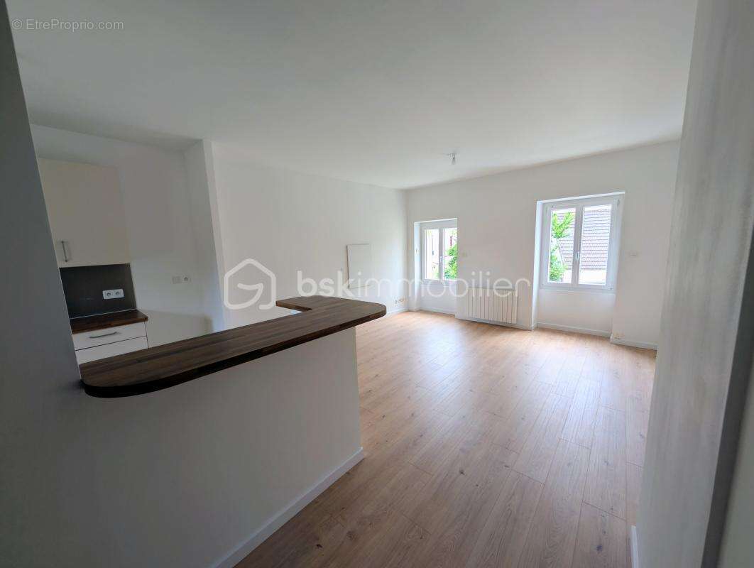 Appartement duplex 3 pièces centre ville de Torcy - photo 4