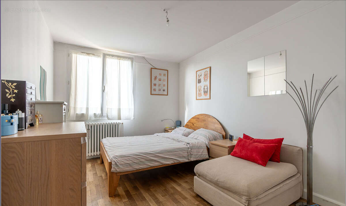 Appartement à NOGENT-SUR-MARNE