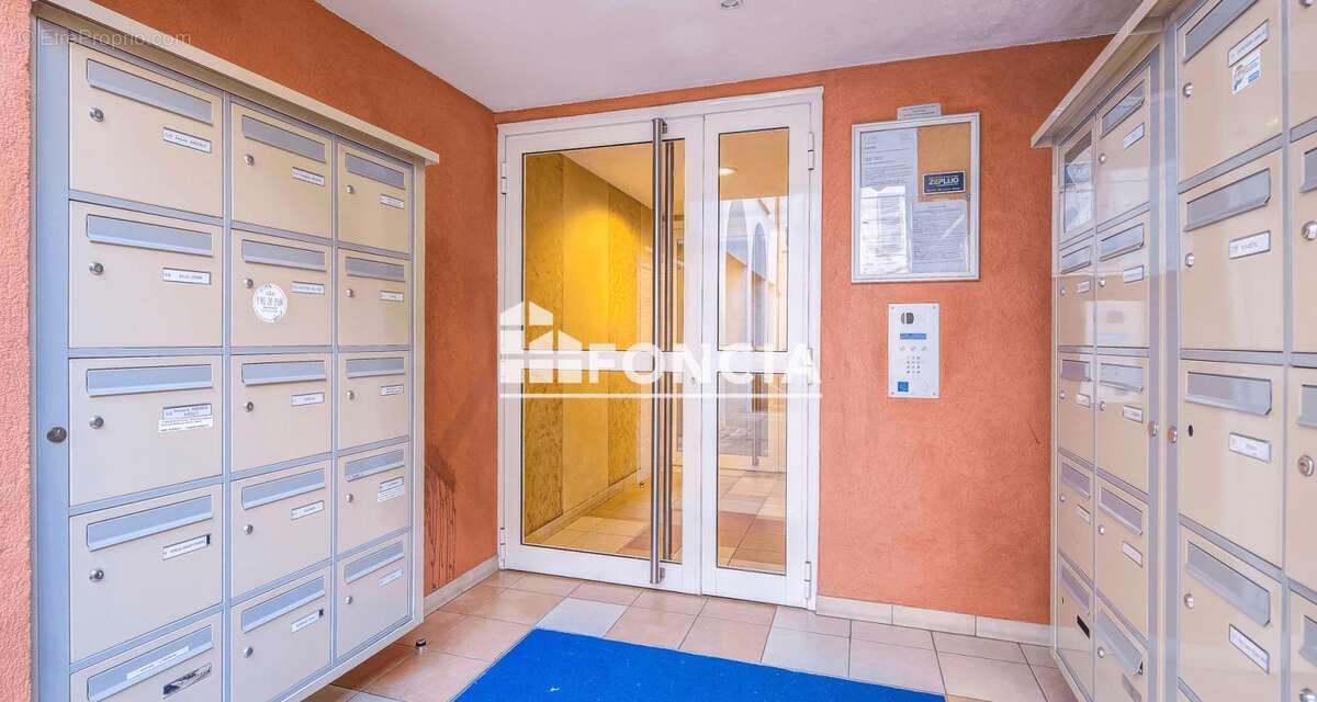 Appartement à SAINT-ANDRE-DE-LA-ROCHE