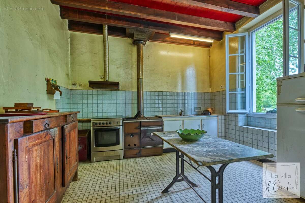 Maison à SAINT-SYMPHORIEN