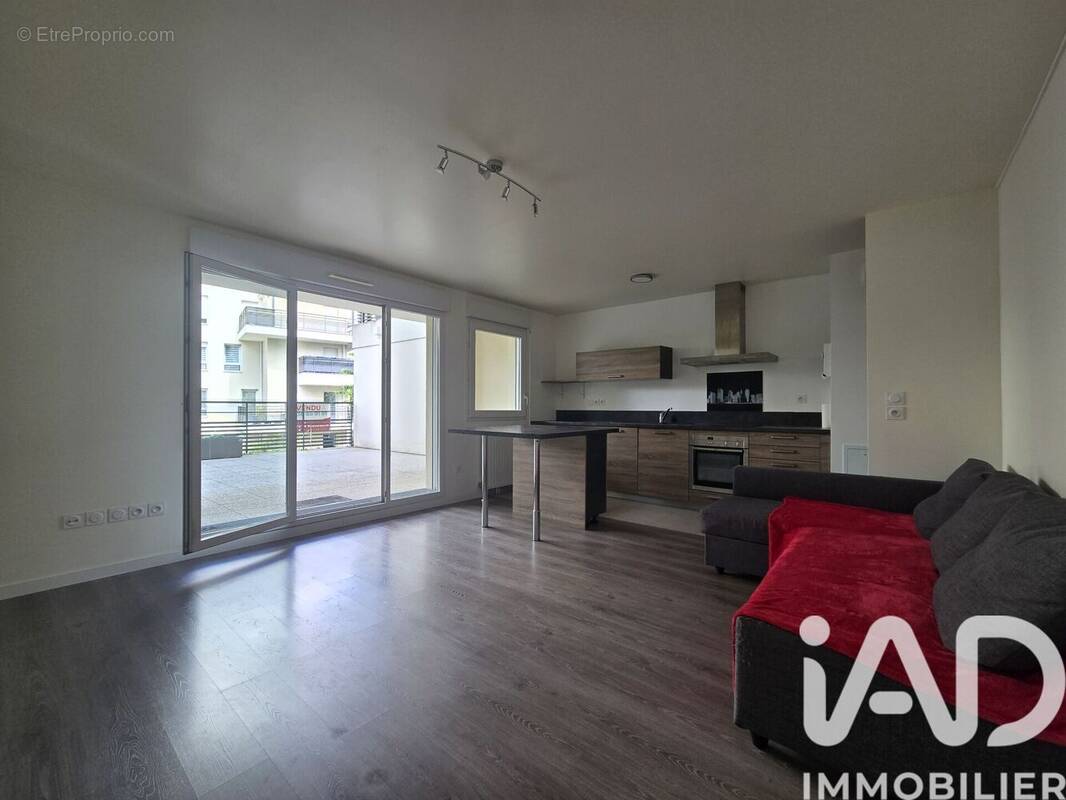 Photo 1 - Appartement à ELANCOURT