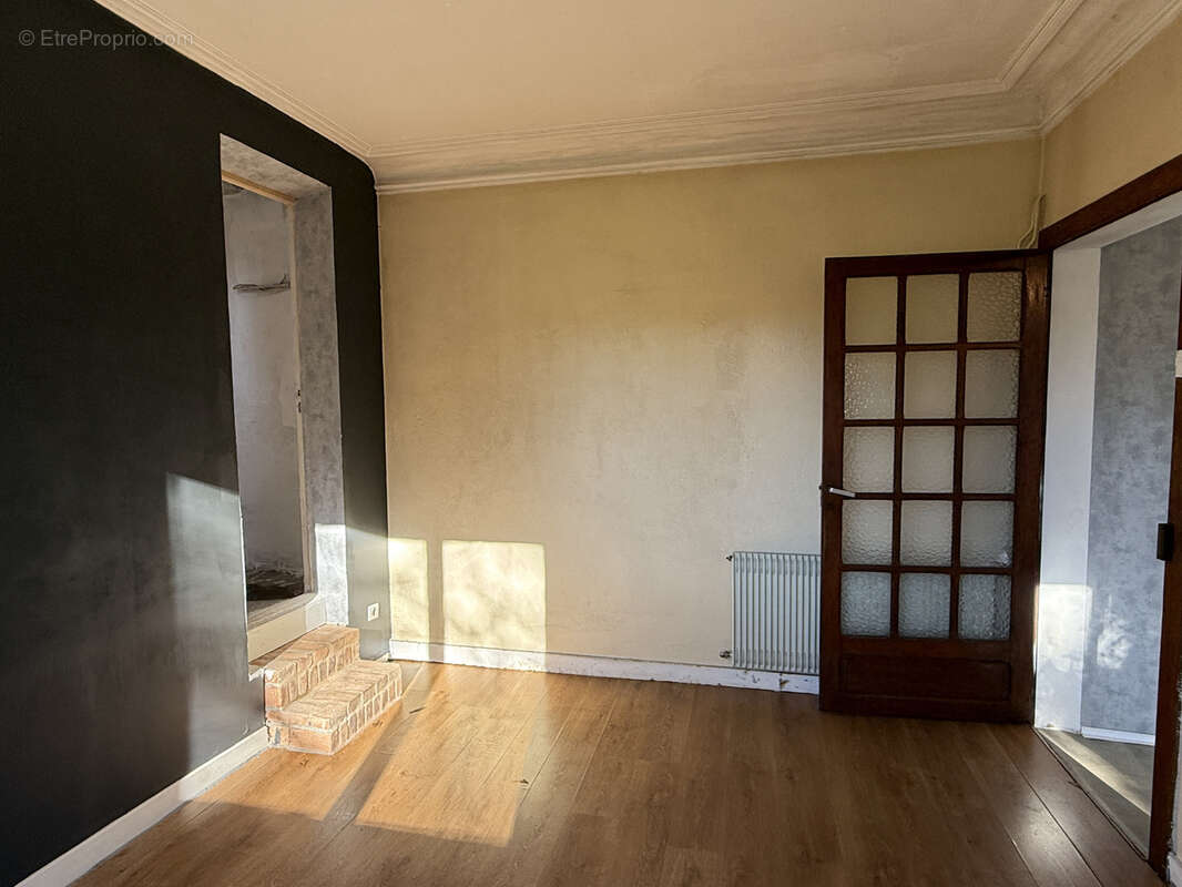 Maison à MAGNAC-BOURG