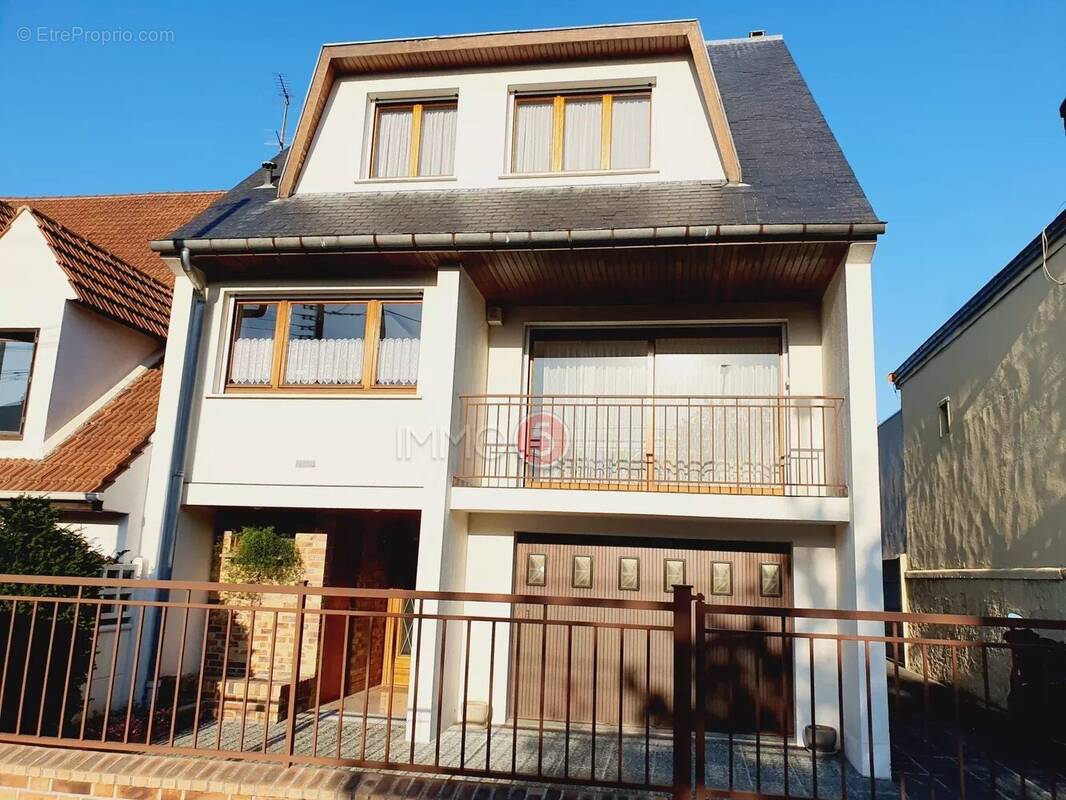 Maison à LE RAINCY