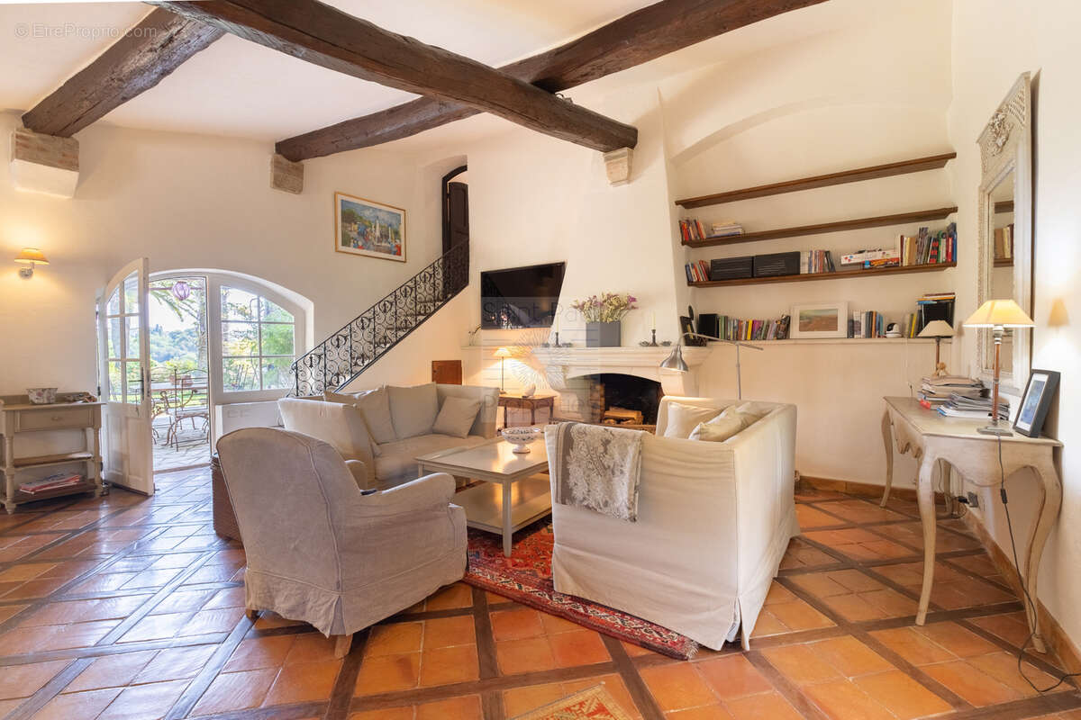 Maison à CAGNES-SUR-MER