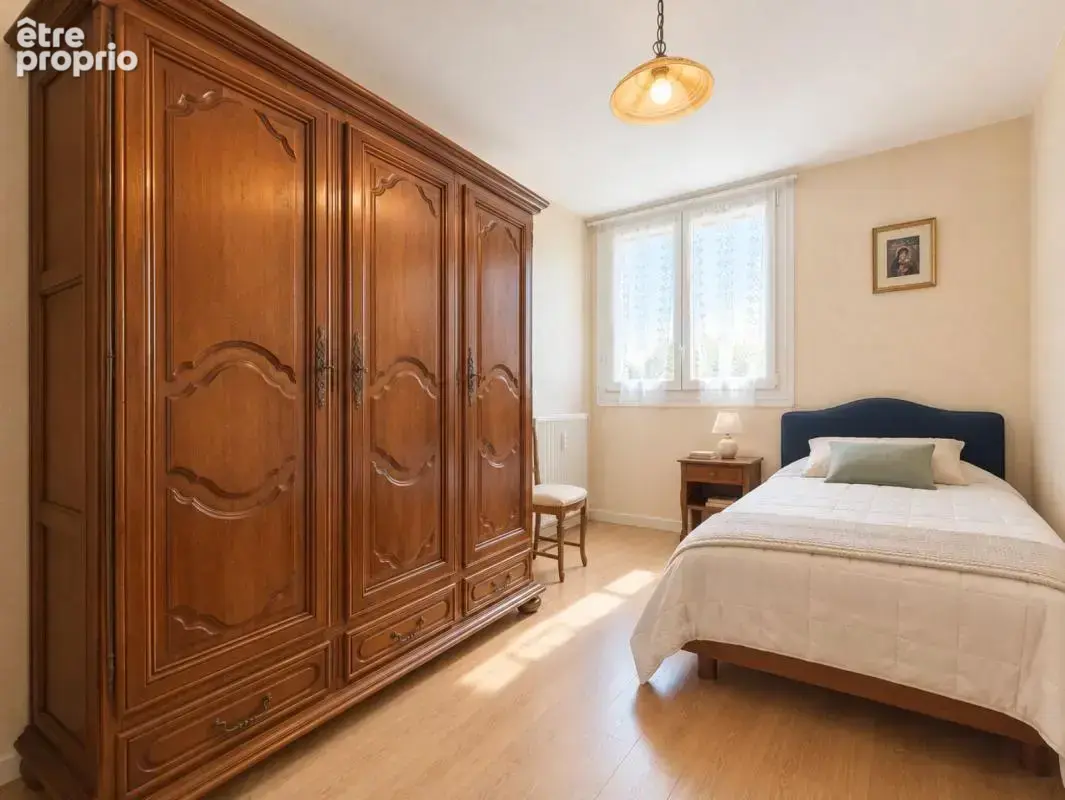 Appartement type 4 avec balcon, cave, 3 chambres, ascenseur et climatisation - photo 10