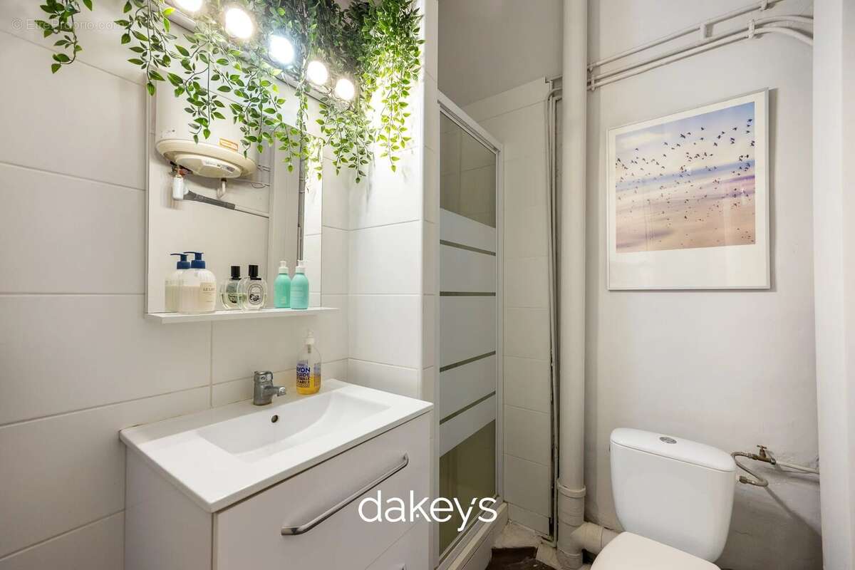 Appartement à MARSEILLE-6E