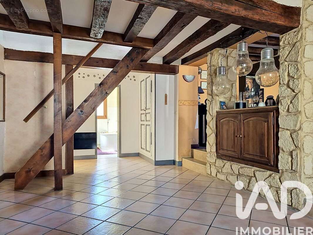 Photo 3 - Maison à SAINTE-GENEVIEVE-DES-BOIS