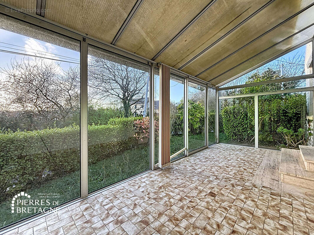 Maison à PLOUGONVELIN